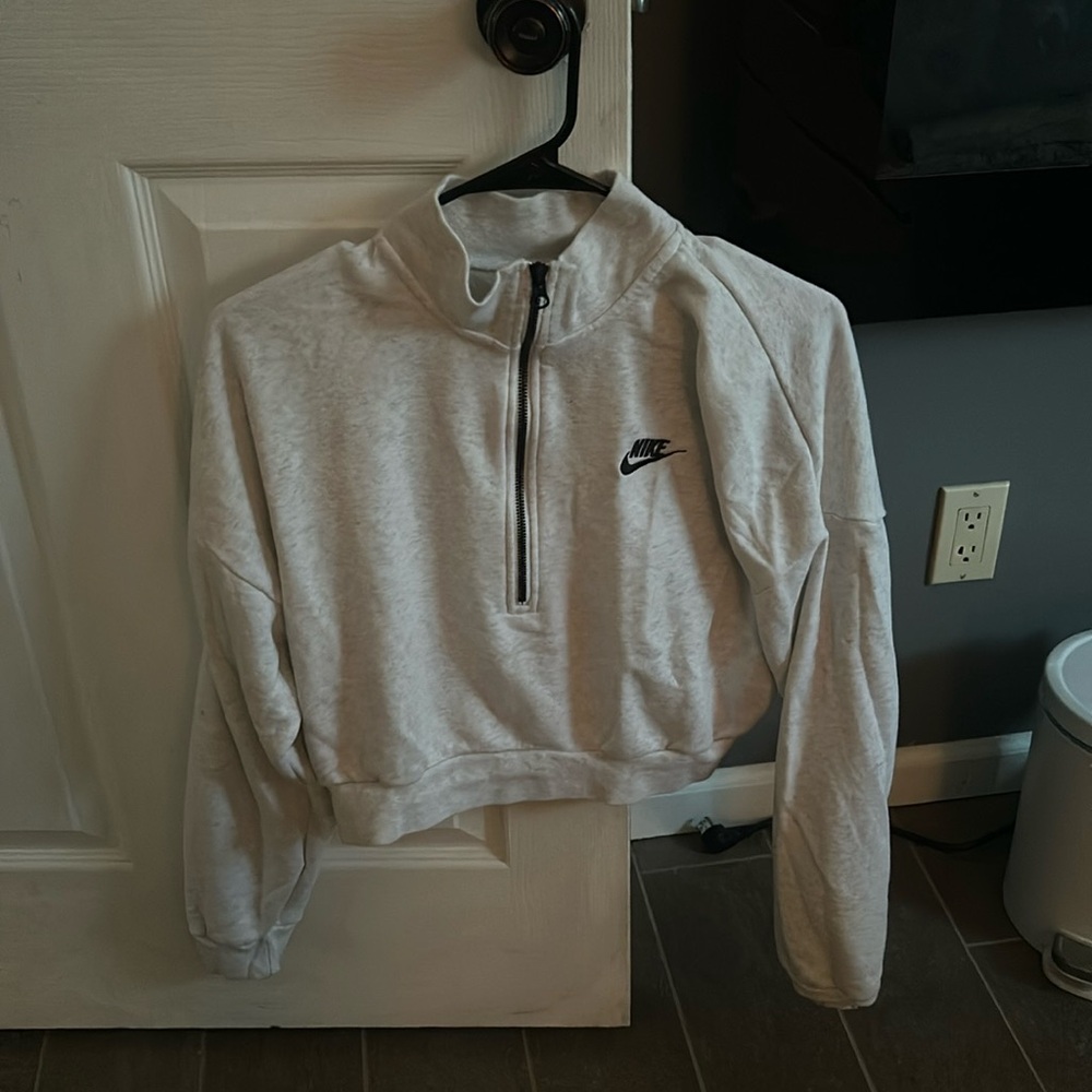 Nike Light Gray Half Zip Cropped Sweatshirt